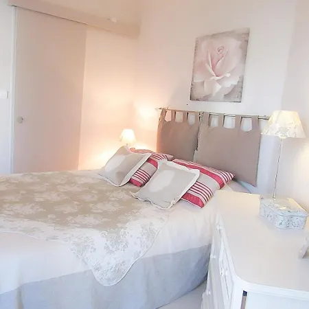 Cosy Proche Centre, Balcon, Parking Apartment